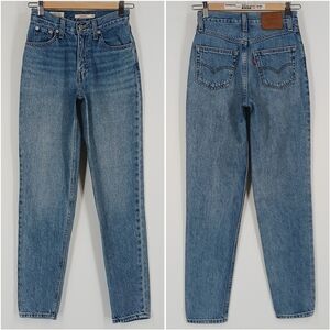 Levi's 80s Mom Jeans